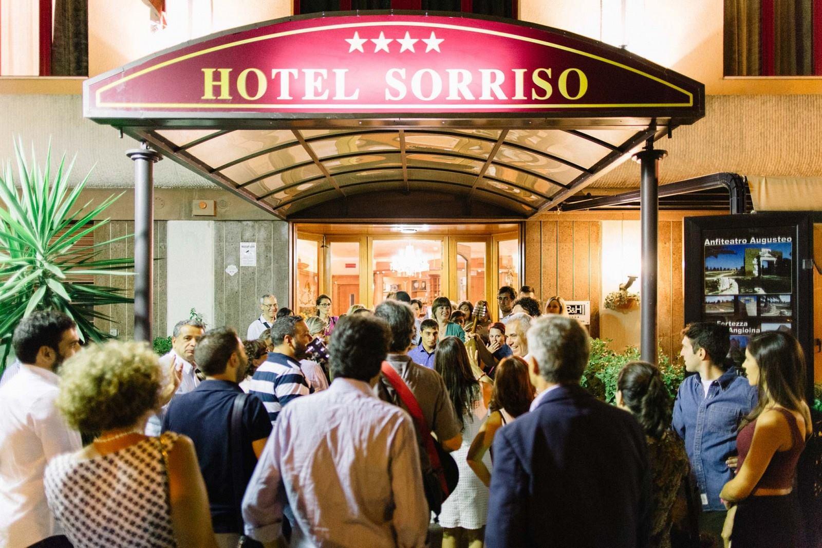 Hotel Sorriso Лучера Екстер'єр фото